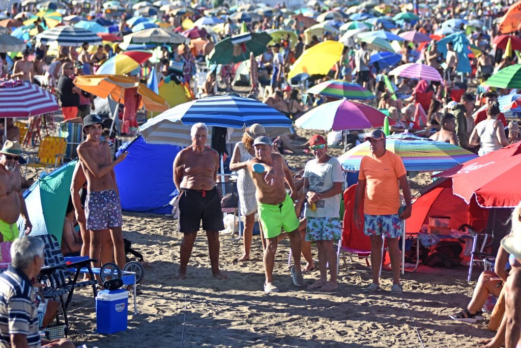 Mar del Plata vive su mejor fin de semana de enero con 85% de ocupación « Diario La Capital de Mar del Plata