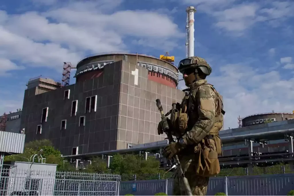 Rusia aseguró que no cederá a nadie el control de la central nuclear de Zaporizhzhia
