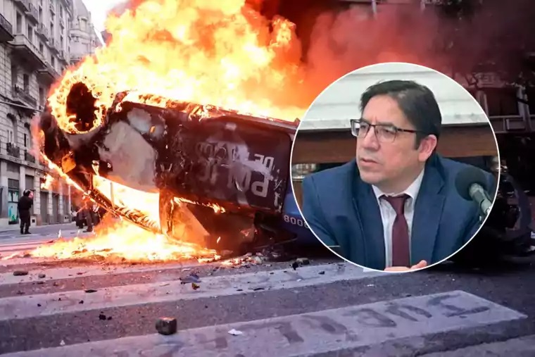 El Manual del Golpe Blando: estrategias para la desestabilización
