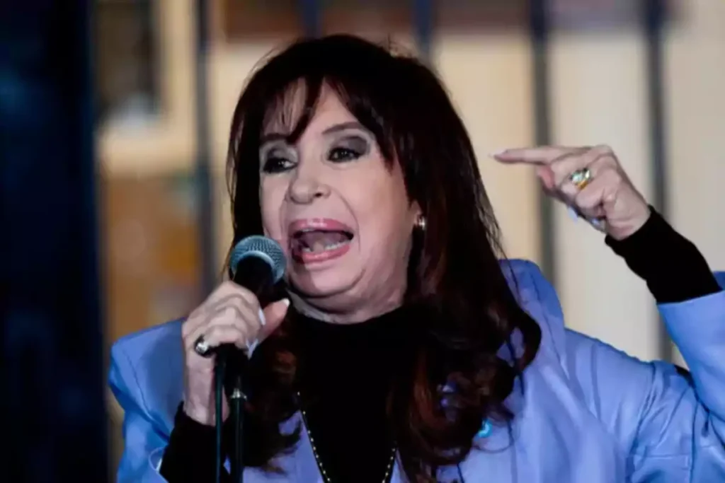 Más del 70% de los argentinos respalda la condena contra la corrupta Cristina Kirchner