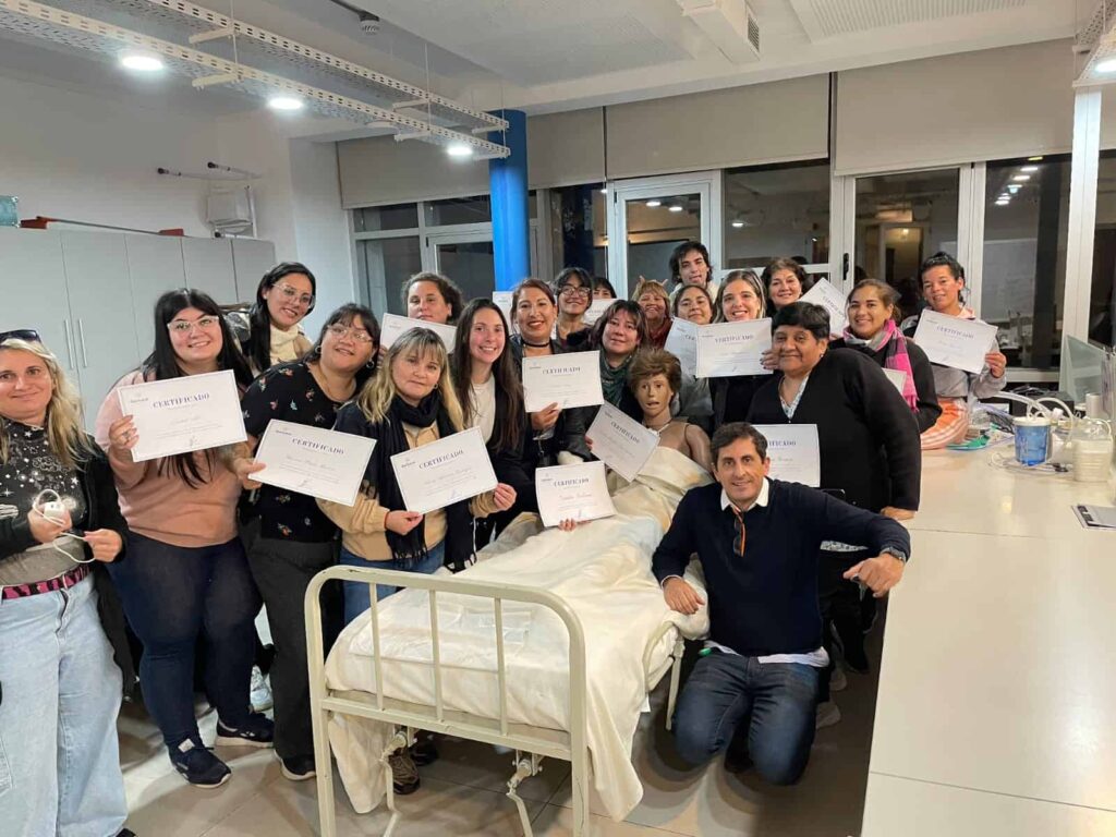 Finalizó el curso de actualización “Farmacología en Enfermería” organizado por Dar Salud