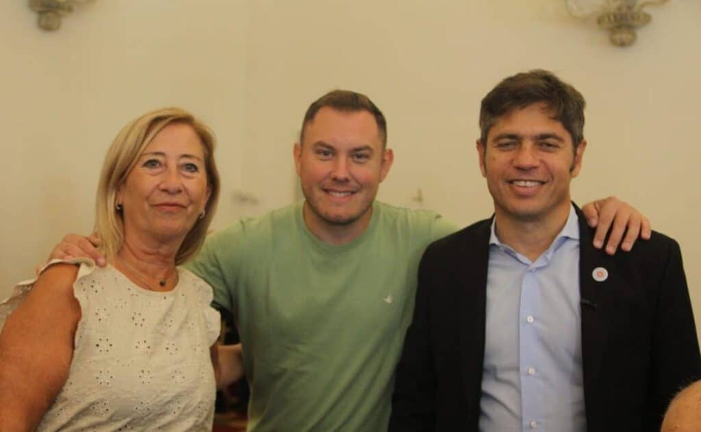La Lista 6 cerró su campaña con un mensaje de unidad y esperanza y convoca a votar a Adriana Donzelli